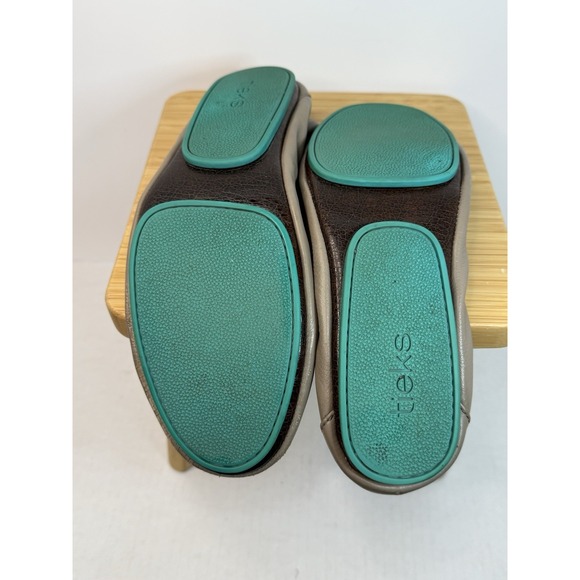 Tieks‎ Womens Size 9 Taupe Neutral Leather Slip On Ballet Flats Travel Shoes - Picture 5 of 10